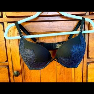 Victoria’s Secret Bombshell Bra